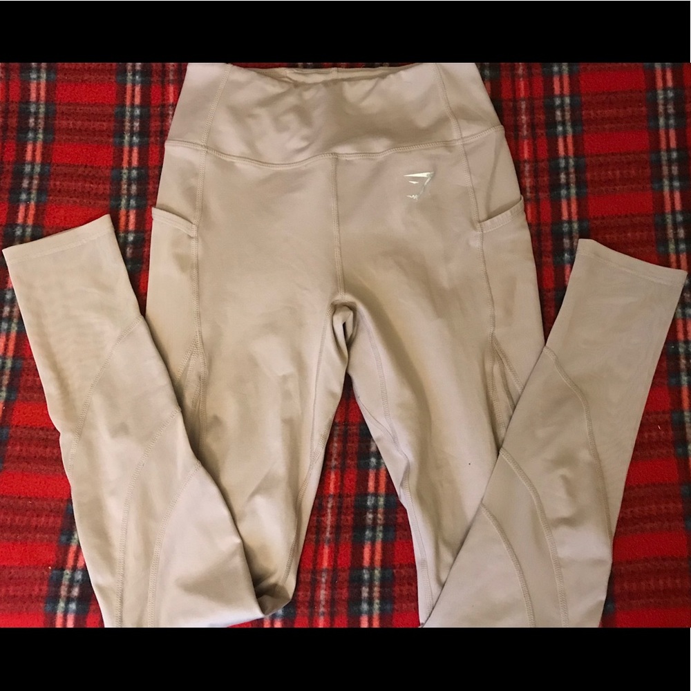 NWOT Gymshark Taupe Sleek Sculpture 2.0 Leggings